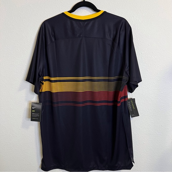 AS Roma Soccer Jersey - Picture 2 of 7